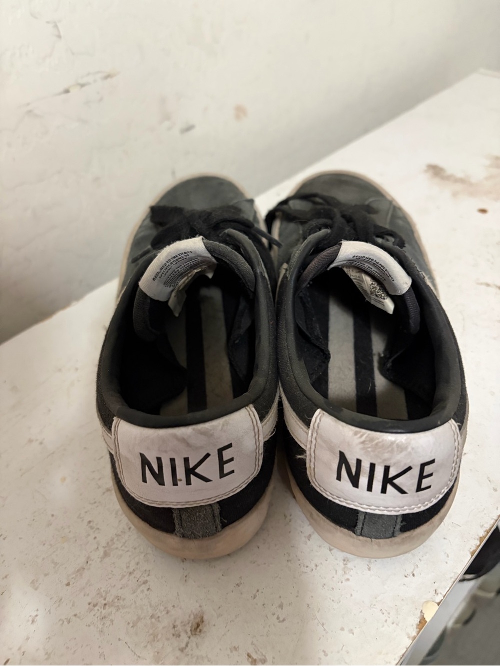 Nike Kids Black and White Low-Cut Sneakers with Stripes